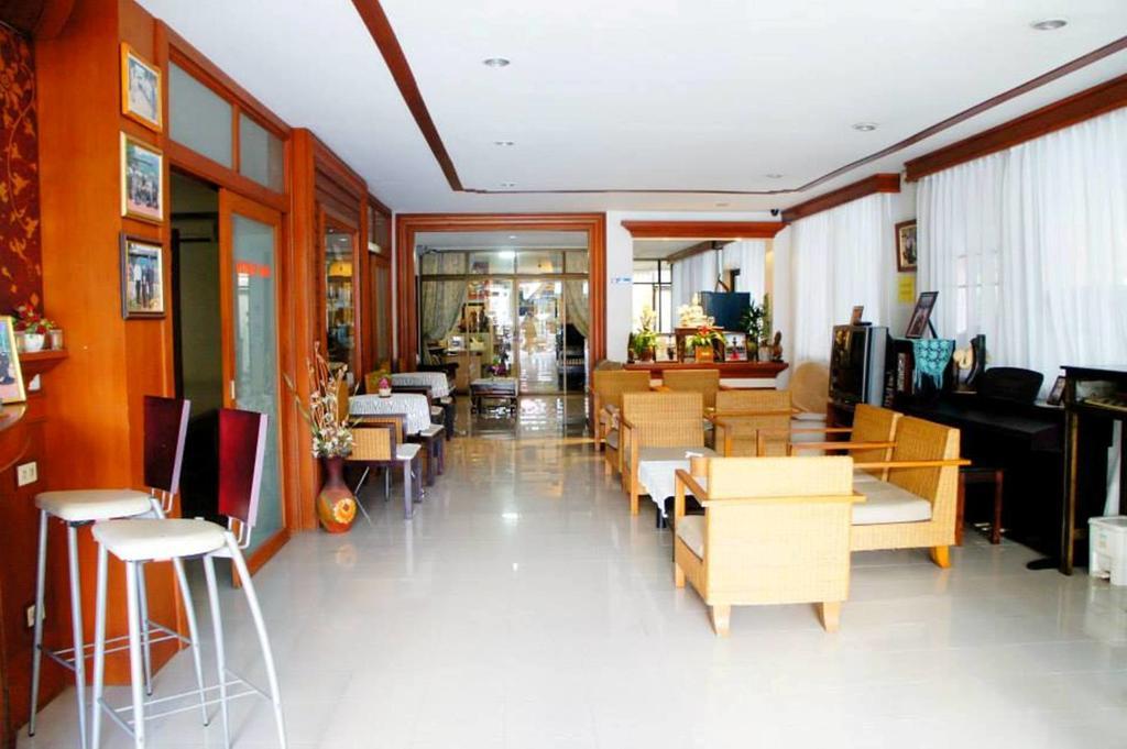 Vipa House Hotel Chiang Mai Exterior photo