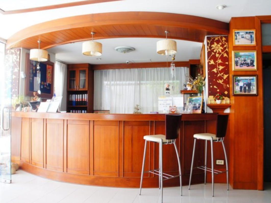 Vipa House Hotel Chiang Mai Exterior photo