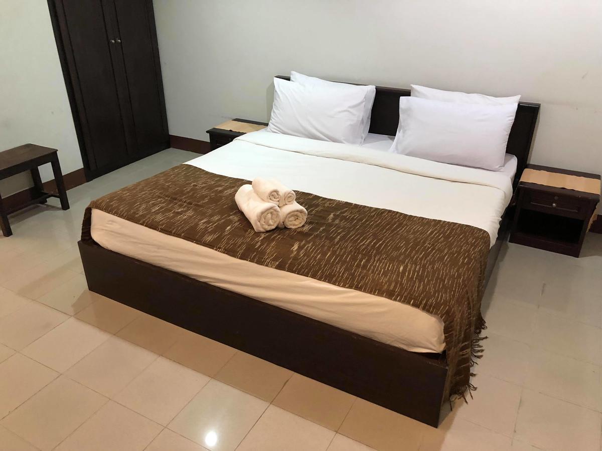 Vipa House Hotel Chiang Mai Exterior photo