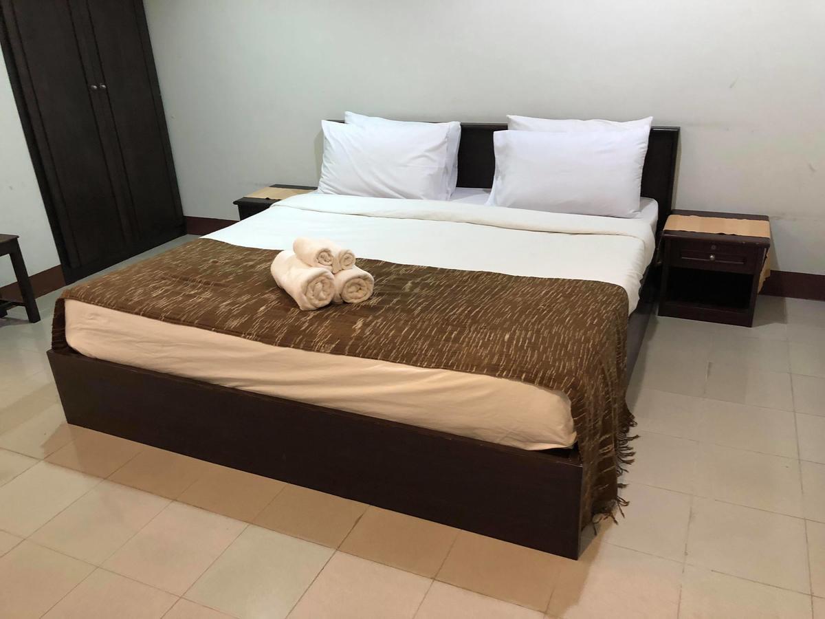 Vipa House Hotel Chiang Mai Exterior photo
