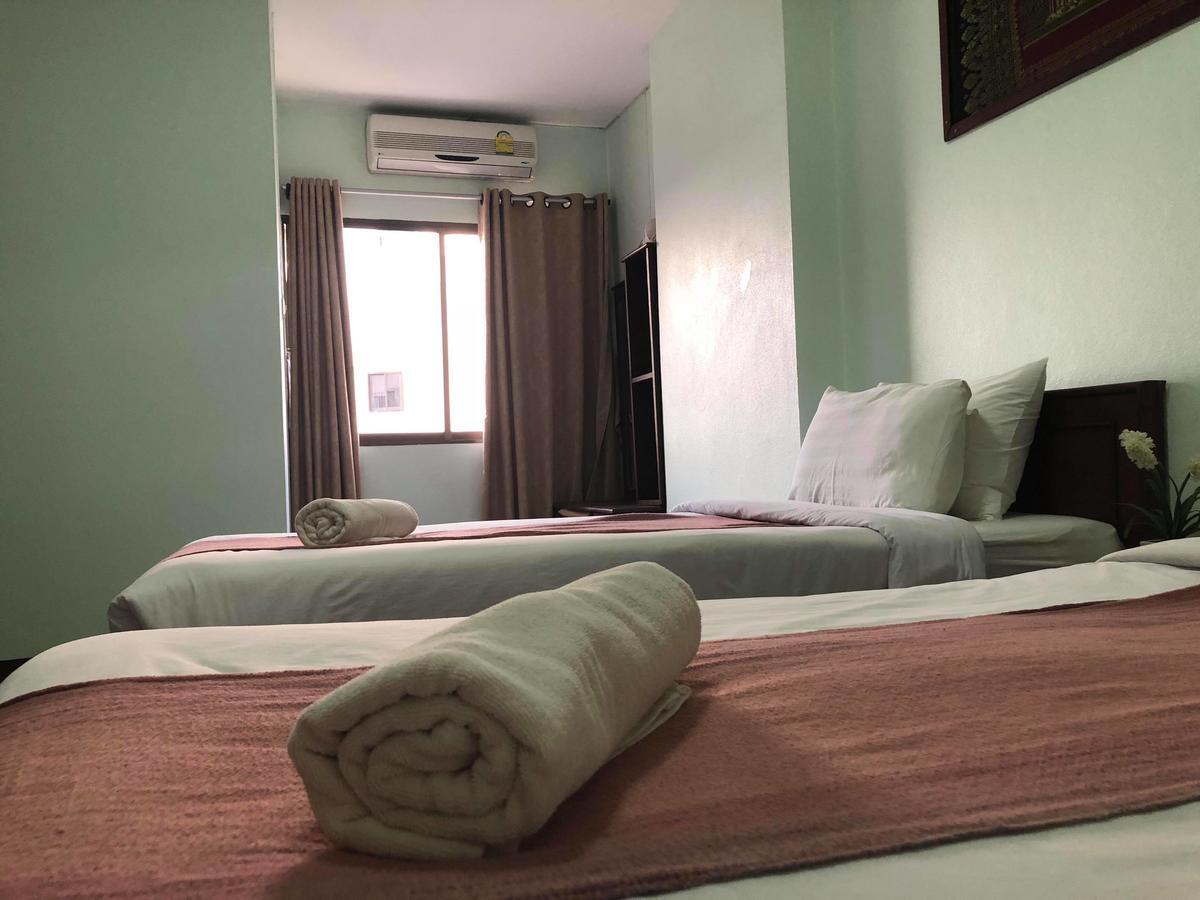 Vipa House Hotel Chiang Mai Exterior photo